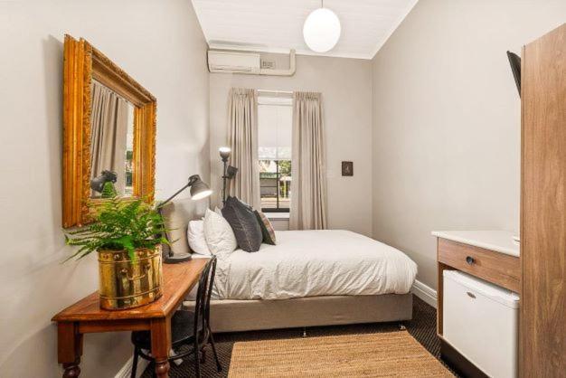 The Commercial Quarters Hotel Millthorpe Екстериор снимка